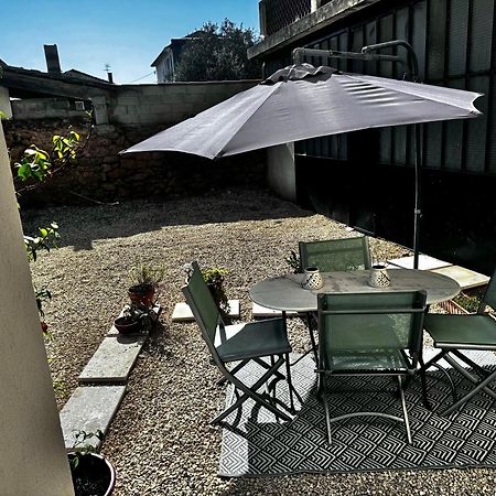 Charmant T2 Atypique Proche Du Centre-Ville Miramas Exterior photo